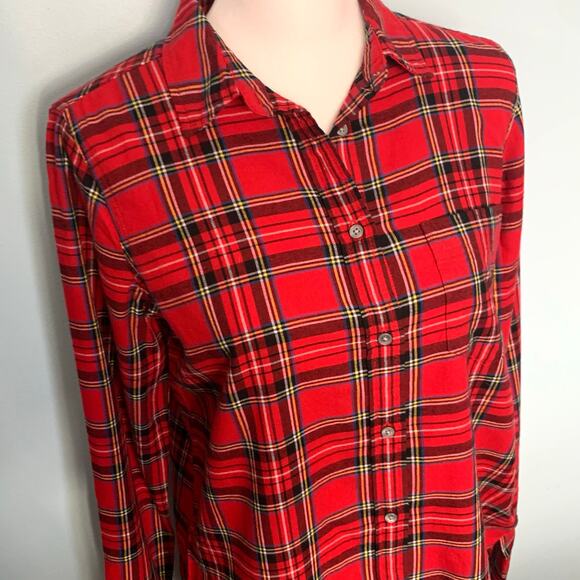 J. Crew Classic-fit Flannel Button Down in Good Tidings Plaid Size 6 - Picture 4 of 10